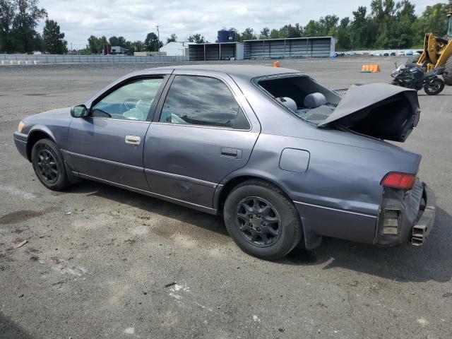 JT2BG22K3V0069893 - 1997 TOYOTA CAMRY LE GRAY photo 2