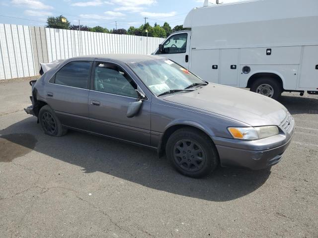 JT2BG22K3V0069893 - 1997 TOYOTA CAMRY LE GRAY photo 4