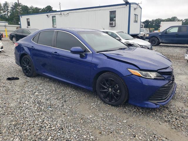 4T1B11HK1JU521607 - 2018 TOYOTA CAMRY L BLUE photo 4