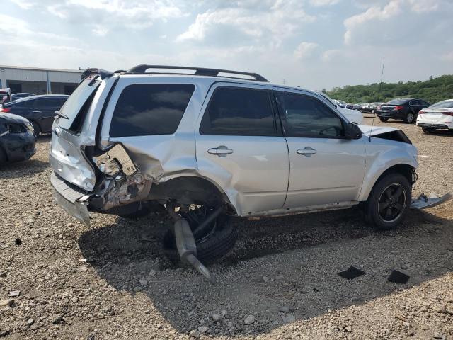 1FMCU0D70BKB89289 - 2011 FORD ESCAPE XLT SILVER photo 3