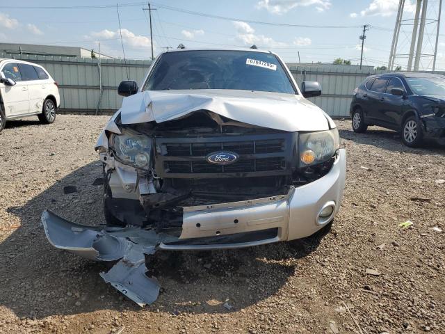 1FMCU0D70BKB89289 - 2011 FORD ESCAPE XLT SILVER photo 5
