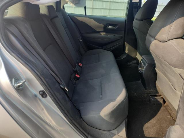 JTDEPMAEXMJ151205 - 2021 TOYOTA COROLLA LE Gümüş fotoğraf 10