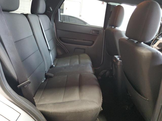 1FMCU9D71CKC27960 - 2012 FORD ESCAPE XLT SILVER photo 11