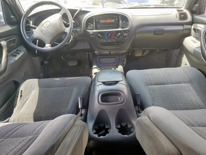 5TBET34184S450086 - 2004 TOYOTA TUNDRA DOUBLE CAB SR5 GRAY photo 8