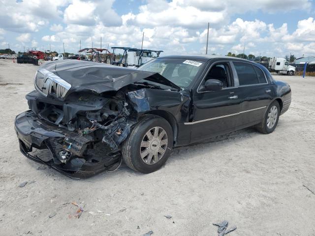 1LNHM84W94Y668855 - 2004 LINCOLN TOWN CAR EXECUTIVE L BLACK photo 1