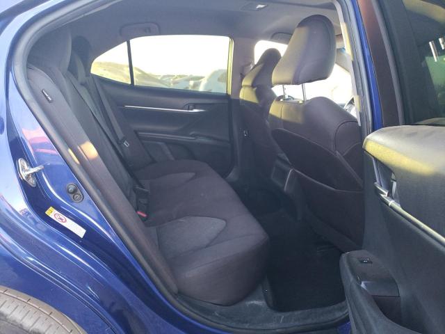 4T1B11HK7JU591788 - 2018 TOYOTA CAMRY L BLUE photo 10