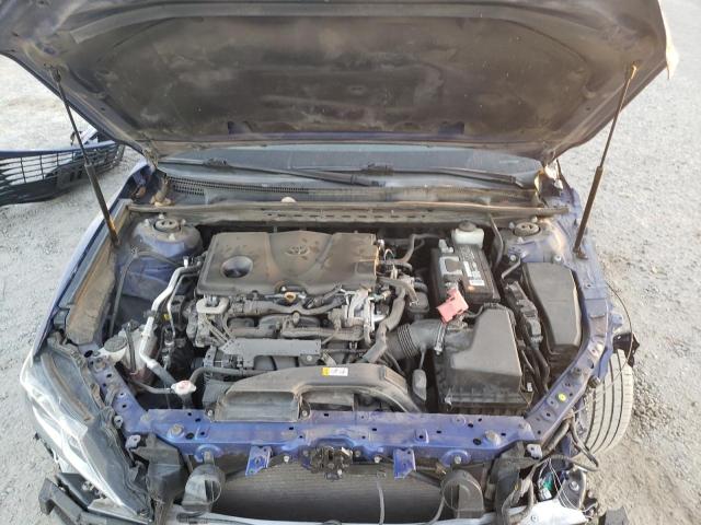 4T1B11HK7JU591788 - 2018 TOYOTA CAMRY L BLUE photo 11