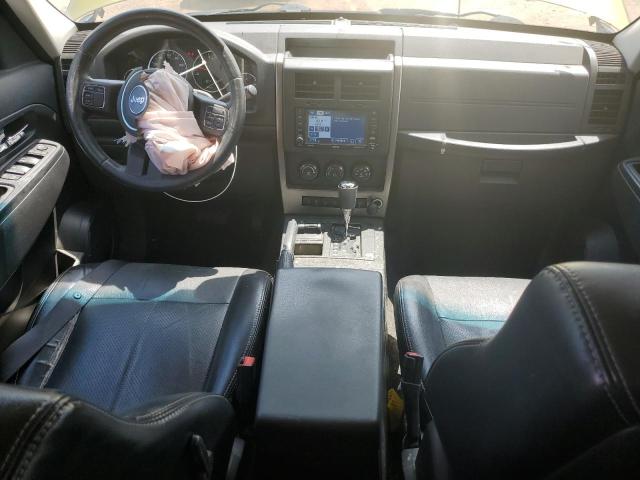 1C4PJMAK1CW191724 - 2012 JEEP LIBERTY SPORT 绿色 照片 8