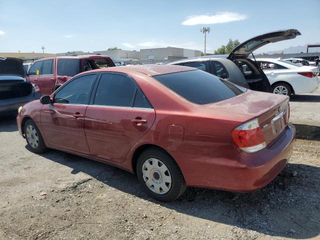4T1BE32K45U096012 - 2005 TOYOTA CAMRY LE RED photo 2