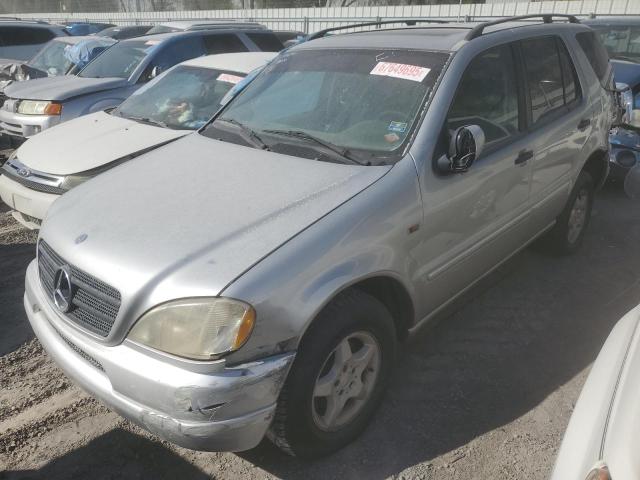 2001 MERCEDES-BENZ ML 320, 