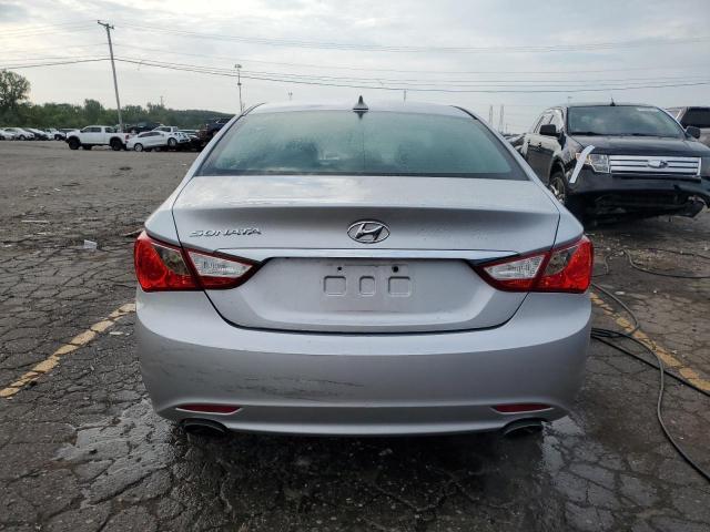 5NPEC4AC9DH717938 - 2013 HYUNDAI SONATA SE SILVER photo 6