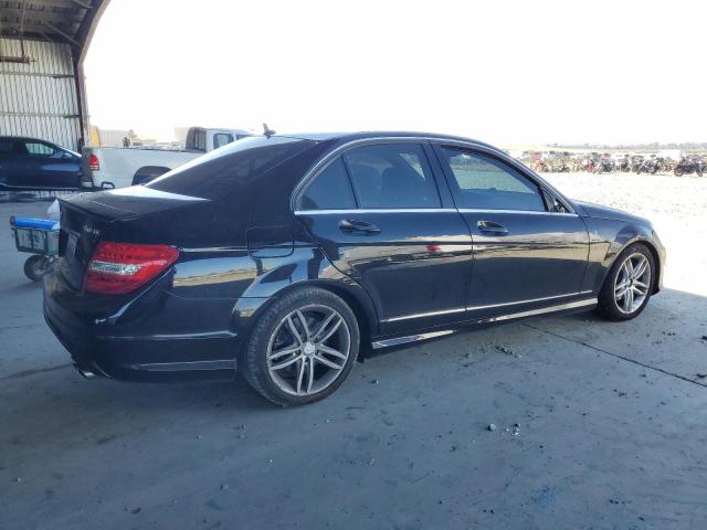 WDDGF8BB1CF855243 - 2012 MERCEDES-BENZ C 300 4MATIC BLACK photo 3