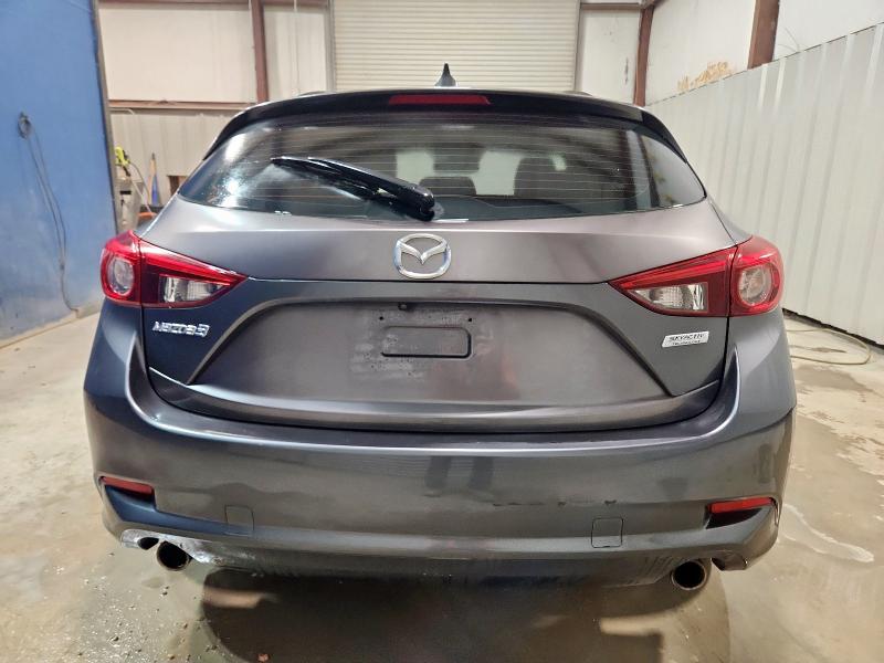 3MZBN1M34JM214053 - 2018 MAZDA 3 GRAND TOURING GRAY photo 6