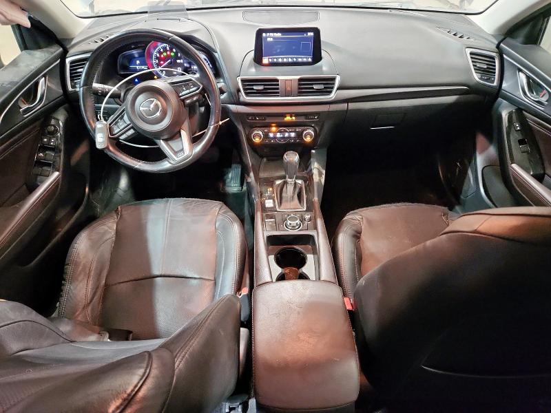 3MZBN1M34JM214053 - 2018 MAZDA 3 GRAND TOURING GRAY photo 8