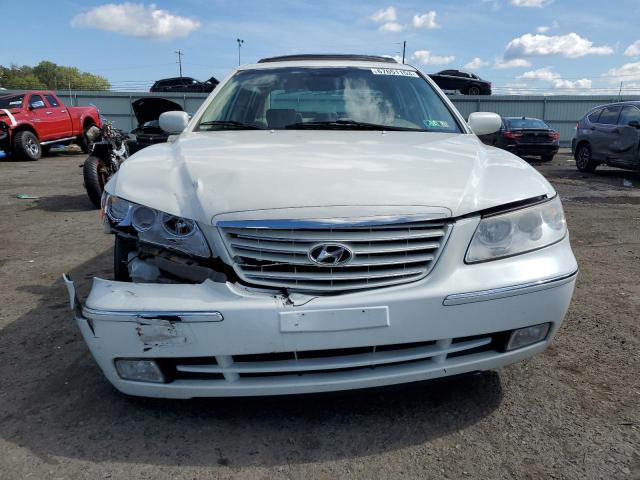 KMHFC46F06A080046 - 2006 HYUNDAI AZERA SE WHITE photo 5