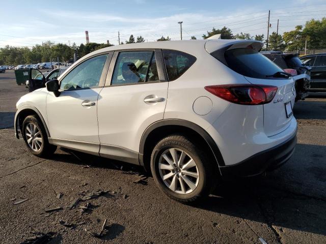 JM3KE2BY4G0730942 - 2016 MAZDA CX-5 SPORT WHITE photo 2