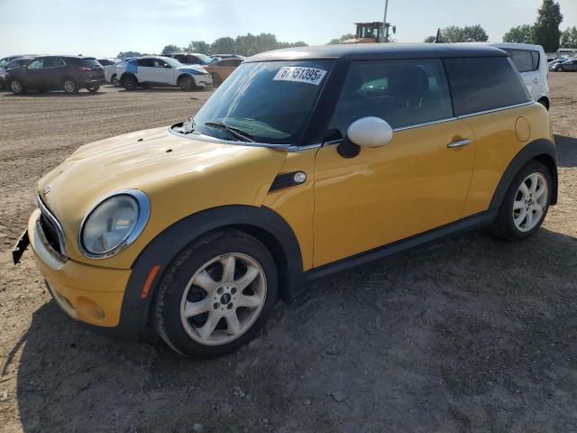 2009 MINI COOPER, 