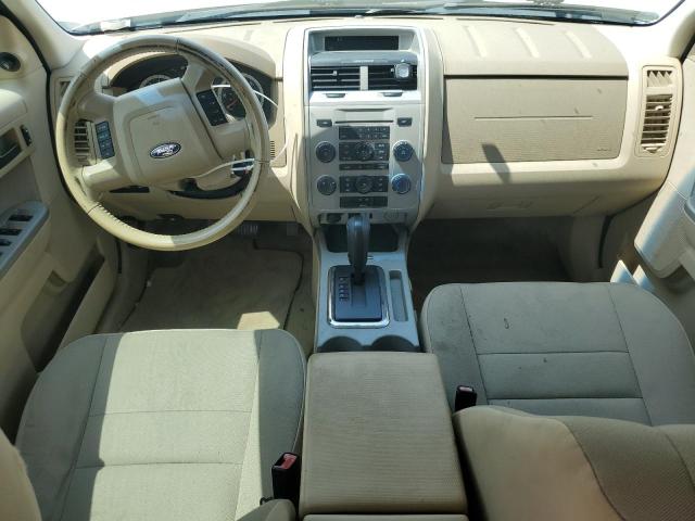 1FMCU9DG6AKD45810 - 2010 FORD ESCAPE XLT WHITE photo 8