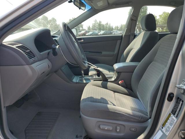 4T1BE32K75U563990 - 2005 TOYOTA CAMRY LE SILVER photo 7