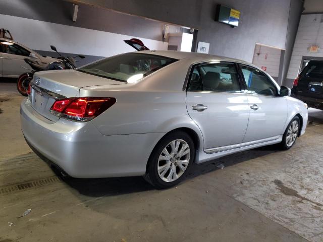 4T1BK3DB0BU409350 - 2011 TOYOTA AVALON BASE 银色 照片 3