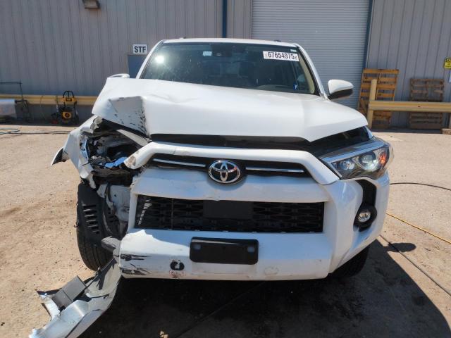 JTEEU5JR3M5246520 - 2021 TOYOTA 4RUNNER SR5 WHITE photo 5