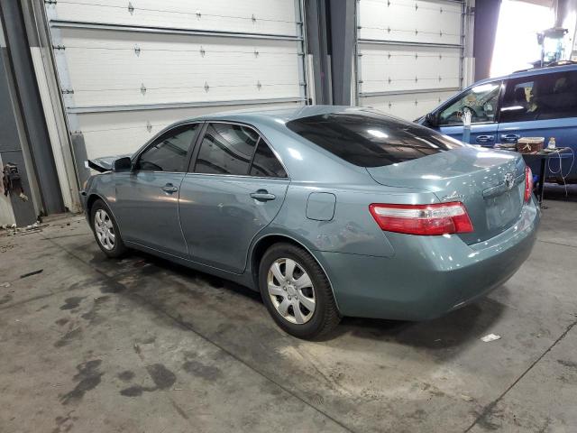 4T4BE46K49R134317 - 2009 TOYOTA CAMRY BASE TEAL photo 2