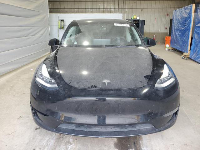 7SAYGAEE6NF323926 - 2022 TESLA MODEL Y შავი ფოტო 5