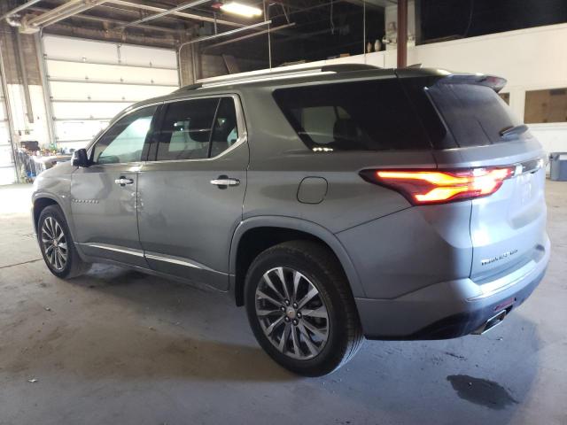 1GNEVKKW0PJ202143 - 2023 CHEVROLET TRAVERSE PREMIER GRAY photo 2