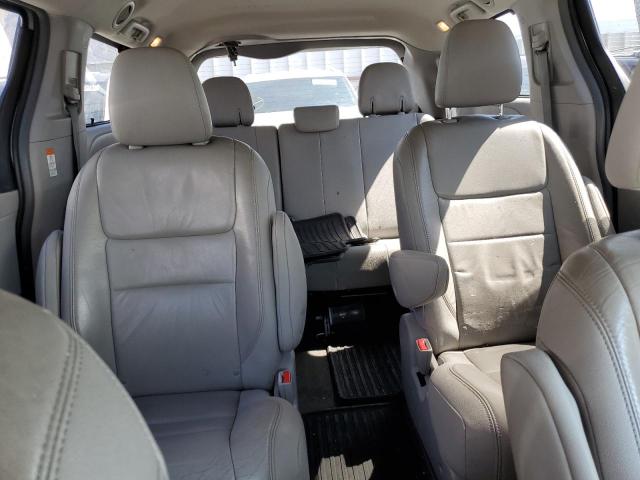 5TDDK3DC9GS142940 - 2016 TOYOTA SIENNA XLE SILVER photo 10