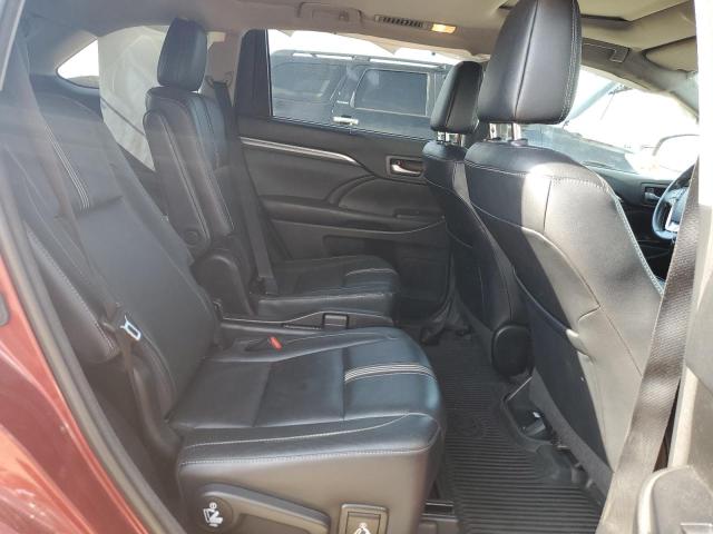 5TDJZRFH5JS867324 - 2018 TOYOTA HIGHLANDER SE Бордовый фото 11