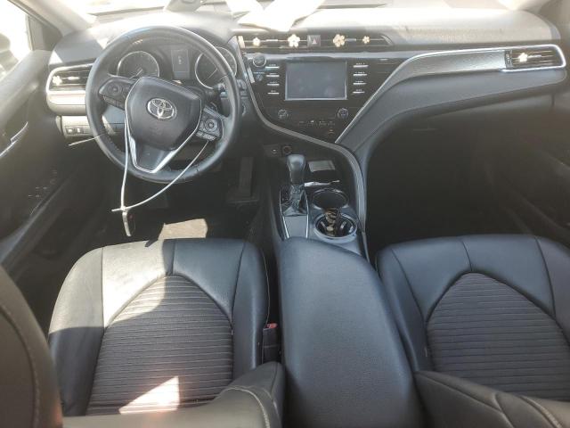 4T1B11HK1JU523972 - 2018 TOYOTA CAMRY L WHITE photo 8