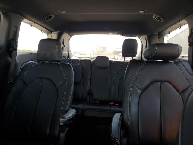 2C4RC1BG8JR261978 - 2018 CHRYSLER PACIFICA TOURING L SILVER photo 10