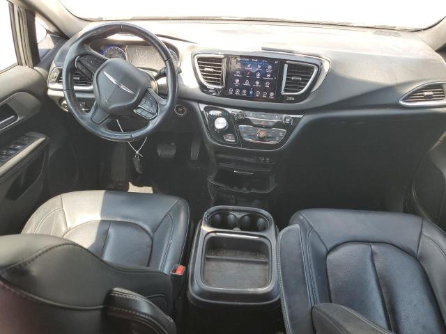 2C4RC1BG8JR261978 - 2018 CHRYSLER PACIFICA TOURING L SILVER photo 8