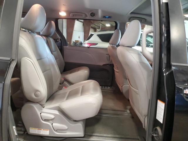 5TDYZ3DC3JS926938 - 2018 TOYOTA SIENNA XLE أسود صورة 11