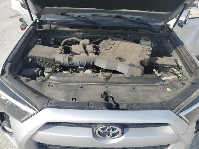 JTEBU5JR9G5328436 - 2016 TOYOTA 4RUNNER SR5/SR5 PREMIUM 银色 照片 12