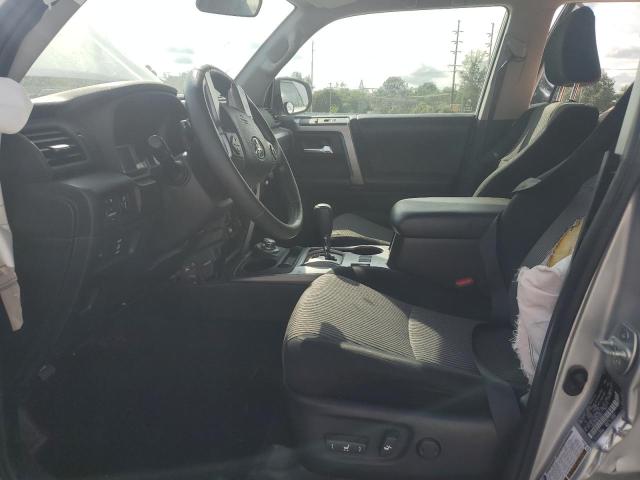 JTEBU5JR9G5328436 - 2016 TOYOTA 4RUNNER SR5/SR5 PREMIUM 银色 照片 7