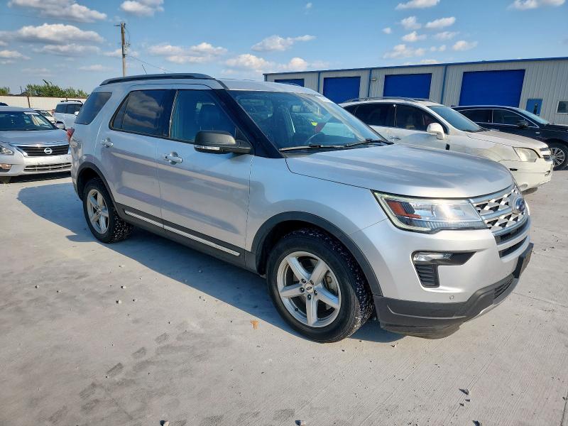 1FM5K7D87KGA87698 - 2019 FORD EXPLORER XLT ვერცხლისფერი ფოტო 4