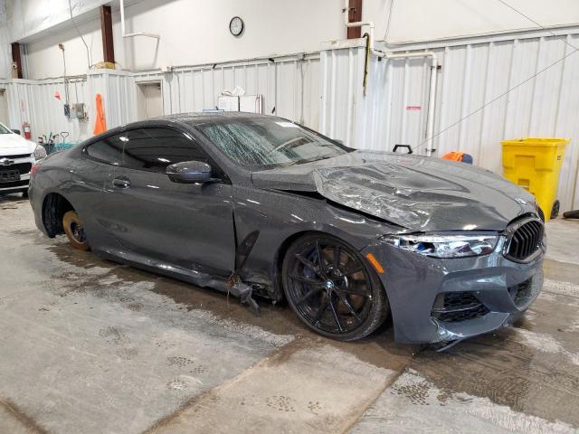 WBABC4C08MCE91845 - 2021 BMW M850XI GRAY photo 4