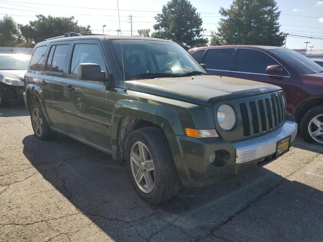 1J8FT48W27D339565 - 2007 JEEP PATRIOT LIMITED GREEN photo 4