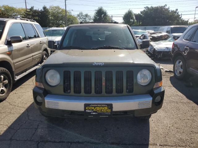 1J8FT48W27D339565 - 2007 JEEP PATRIOT LIMITED GREEN photo 5