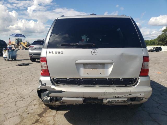 4JGAB54E03A384597 - 2003 MERCEDES-BENZ ML 320 银色 照片 6