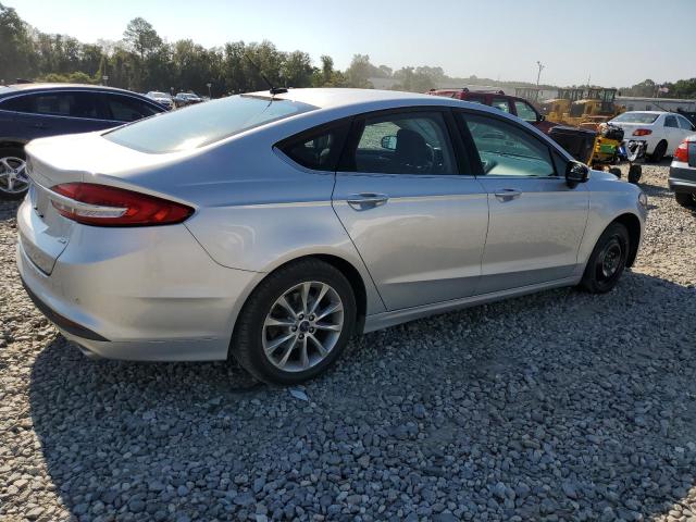 3FA6P0H79HR236929 - 2017 FORD FUSION SE SILVER photo 3