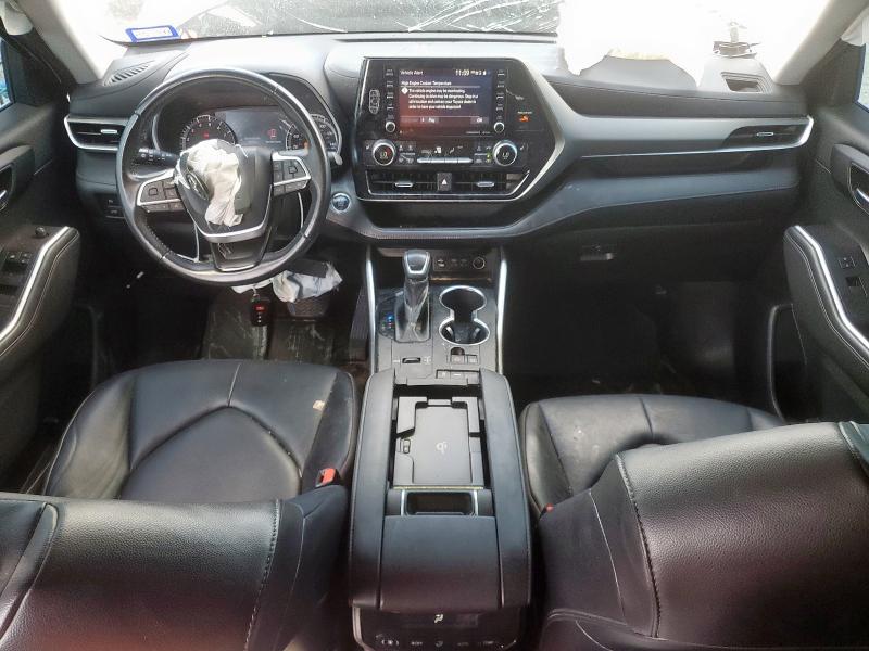 5TDGZRAH8NS540990 - 2022 TOYOTA HIGHLANDER XLE შავი ფოტო 8