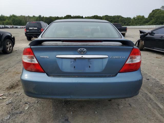 4T1BE32K52U608498 - 2002 TOYOTA CAMRY LE BLUE photo 6