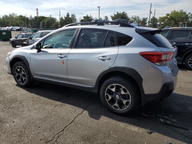 JF2GTABC7JH332153 - 2018 SUBARU CROSSTREK PREMIUM Серебристый фото 2