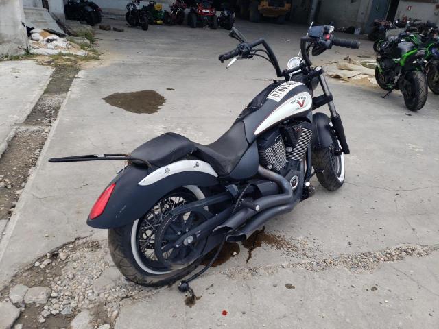 5VPWB36N0D3024412 - 2013 VICTORY MOTORCYCLES HIGH-BALL Schwarz Foto 4