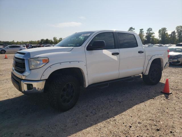 5TFDW5F10FX432021 - 2015 TOYOTA TUNDRA CREWMAX SR5 WHITE photo 1