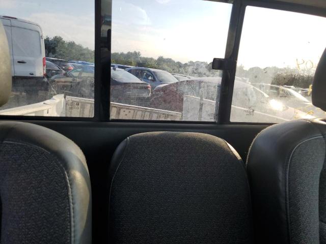 3GCEC14X07G182623 - 2007 CHEVROLET SILVERADO C1500 CLASSIC WHITE photo 10