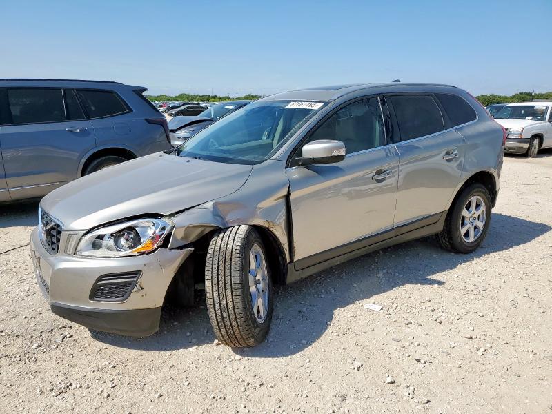 2012 VOLVO XC60 3.2, 