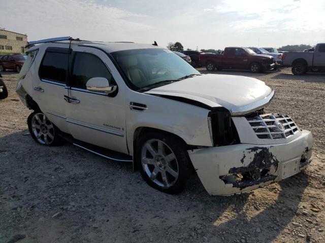 1GYEC63887R302816 - 2007 CADILLAC ESCALADE LUXURY WHITE photo 4